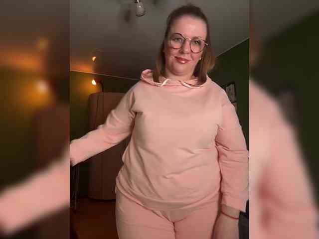 Veronika_Gold webcam