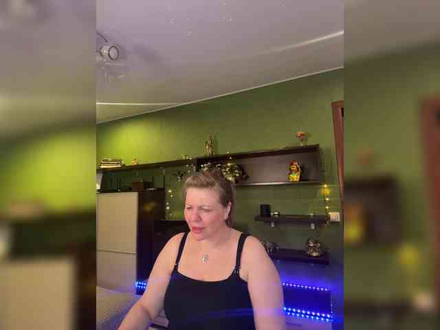 Veronika_Gold webcam