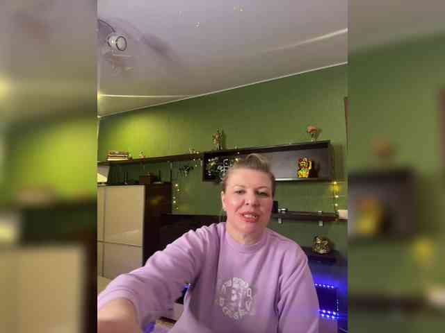 Veronika_Gold webcam