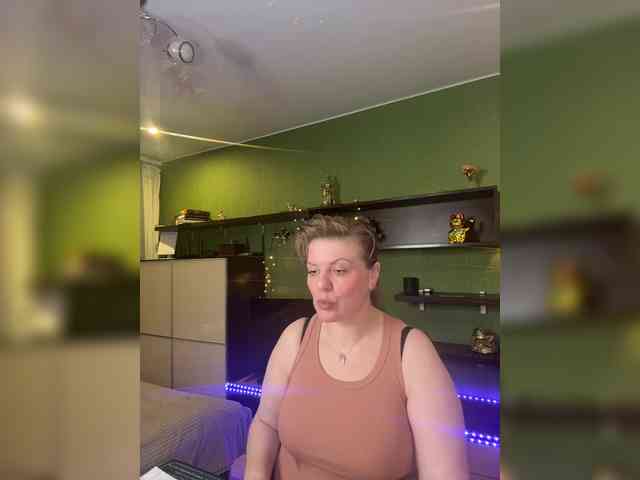 Veronika_Gold webcam