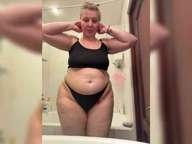 Veronika_Gold webcam