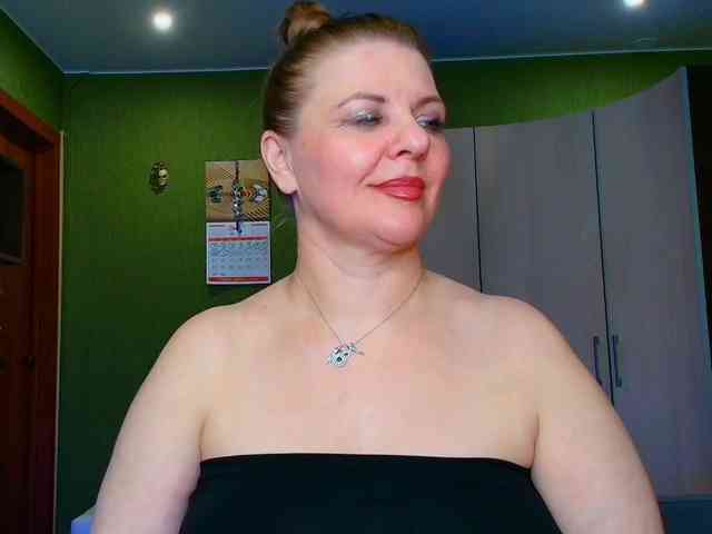 Veronika_Gold webcam