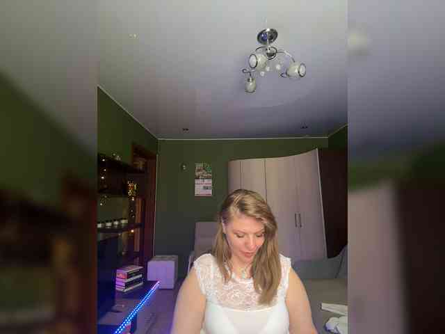 Veronika_Gold webcam