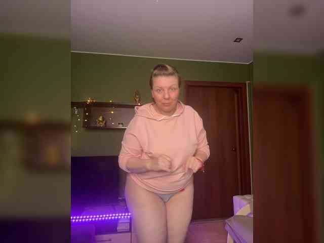 Veronika_Gold webcam