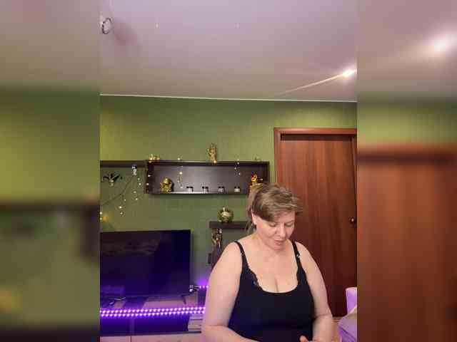 Veronika_Gold webcam