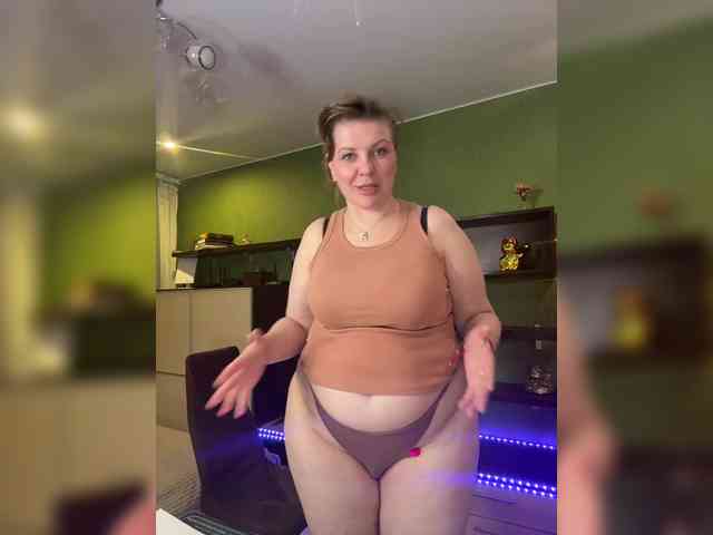 Veronika_Gold webcam