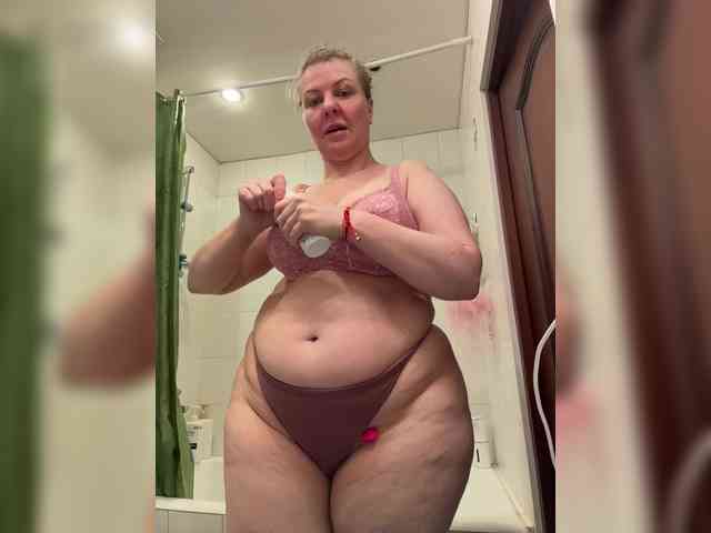 Veronika_Gold webcam