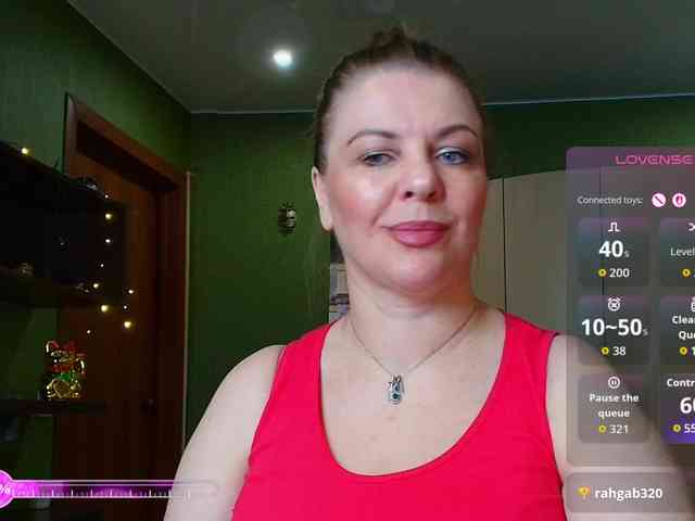 Veronika_Gold webcam
