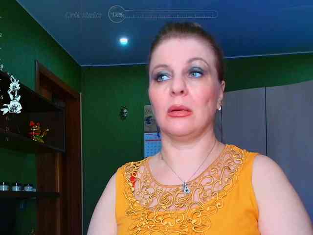 Veronika_Gold webcam
