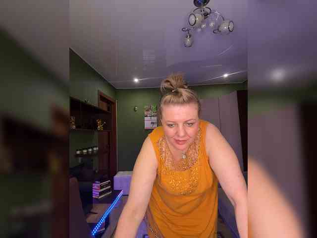 Veronika_Gold webcam