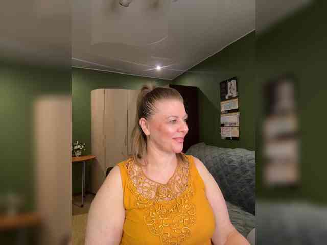 Veronika_Gold webcam