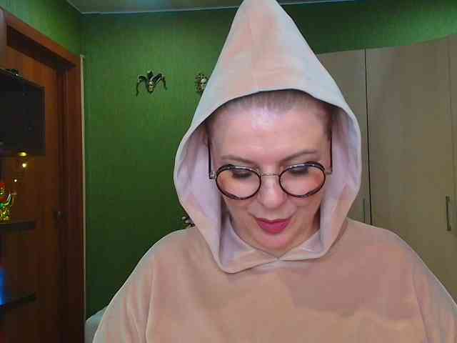 Veronika_Gold webcam