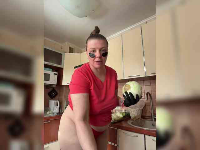 Veronika_Gold webcam