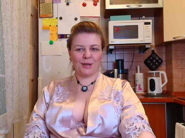 Veronika_Gold webcam