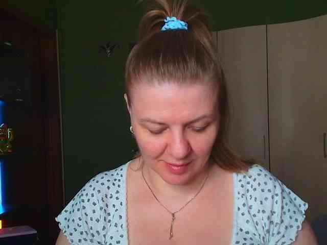 Veronika_Gold webcam