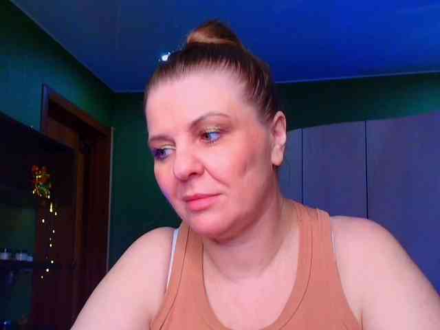 Modella: Veronika_Gold