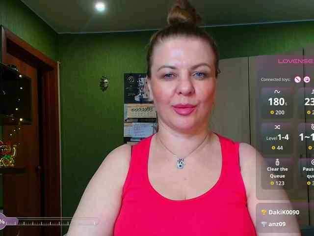 Veronika_Gold webcam