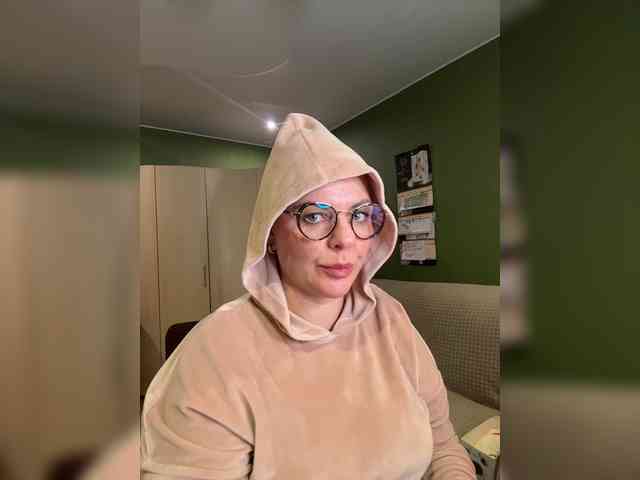 Veronika_Gold webcam