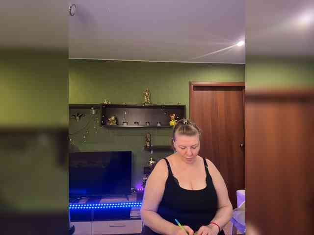 Veronika_Gold webcam