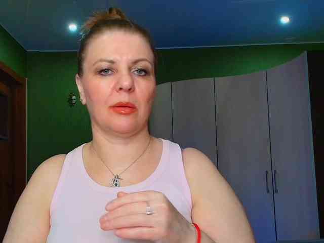 Veronika_Gold webcam