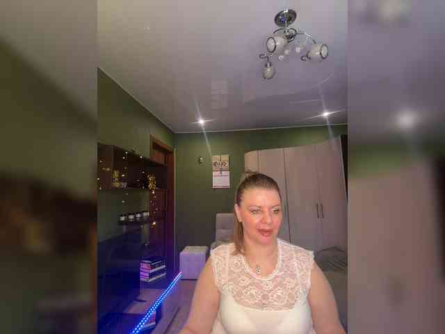 Veronika_Gold webcam