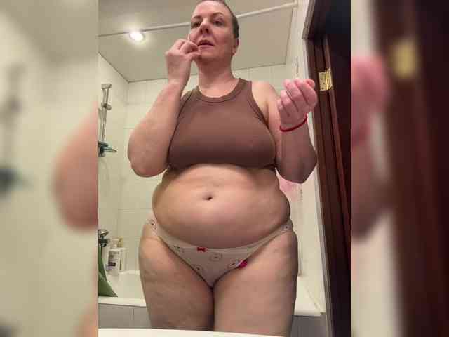 Veronika_Gold webcam