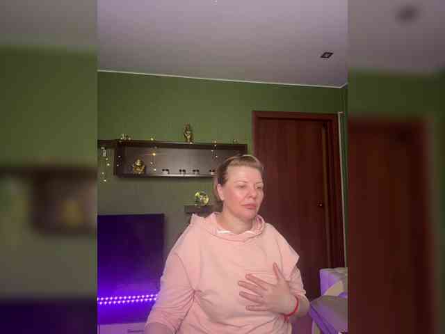 Veronika_Gold webcam