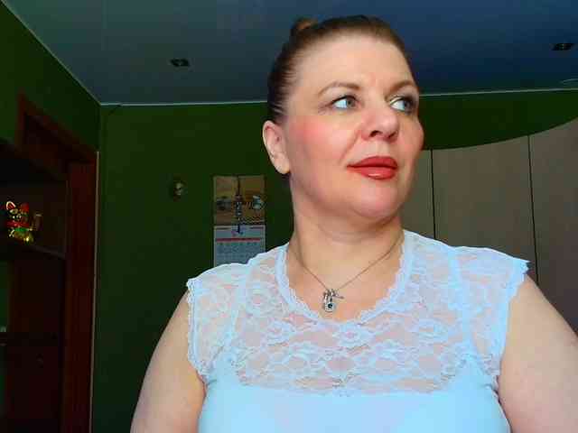 Veronika_Gold webcam