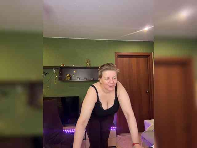 Veronika_Gold webcam