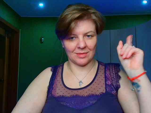 Veronika_Gold webcam