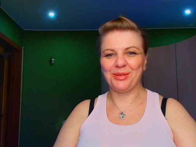 Veronika_Gold webcam