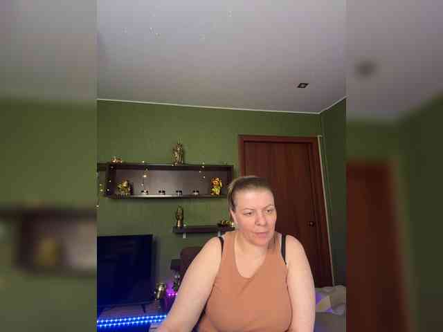 Veronika_Gold webcam