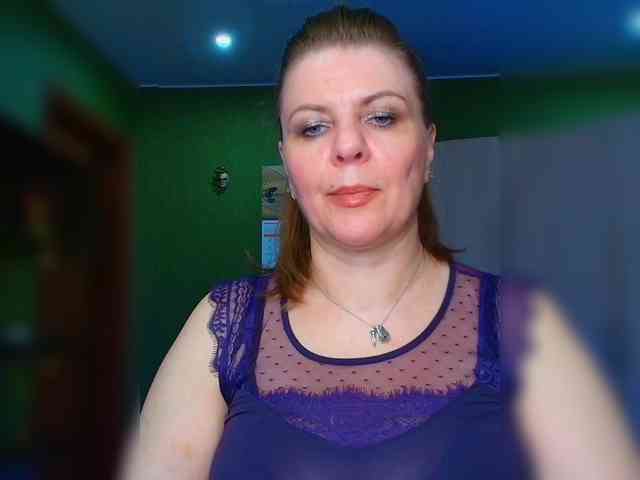 Veronika_Gold webcam
