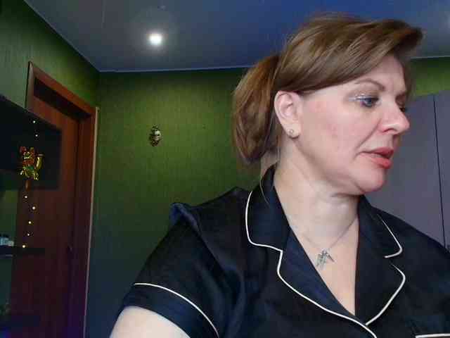 Veronika_Gold webcam