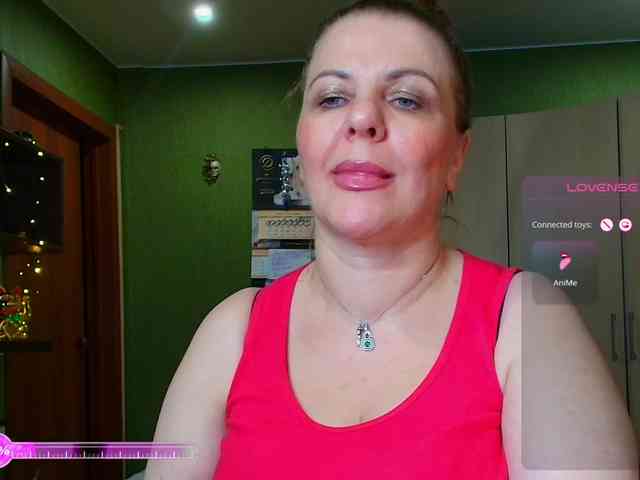 Veronika_Gold webcam