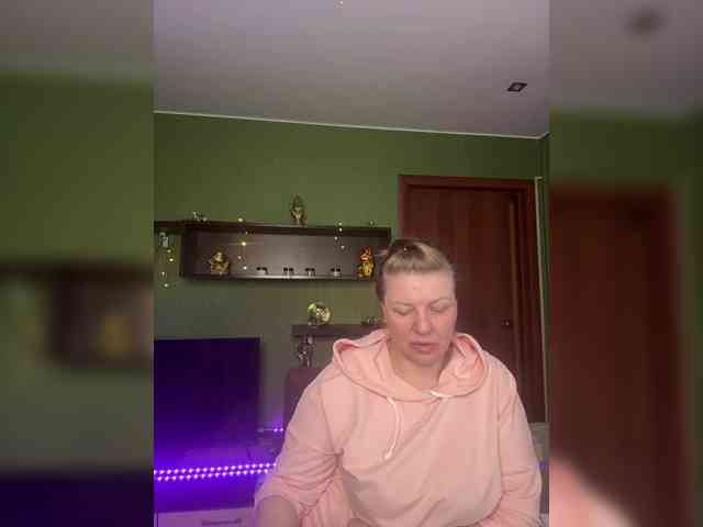 Veronika_Gold webcam