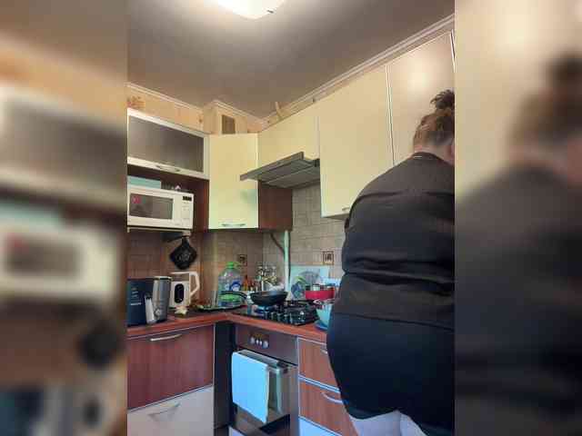 Veronika_Gold webcam