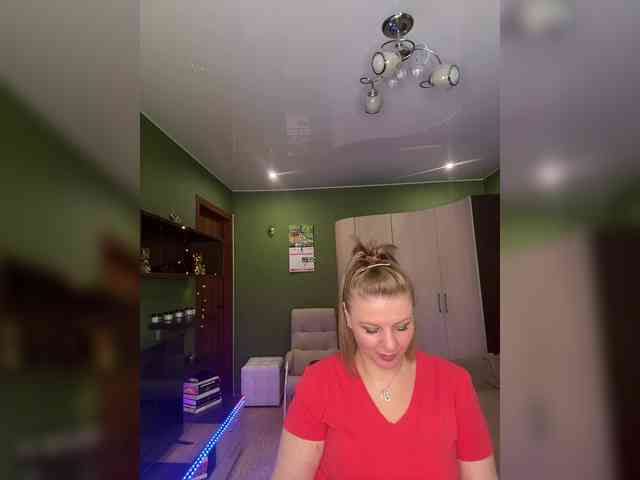 Veronika_Gold webcam