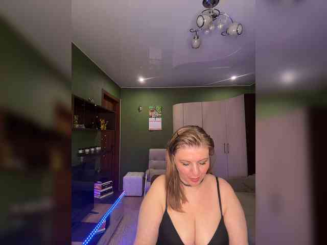 Veronika_Gold webcam