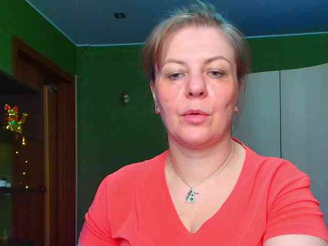 Veronika_Gold webcam