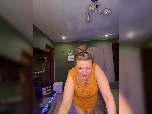 Veronika_Gold webcam