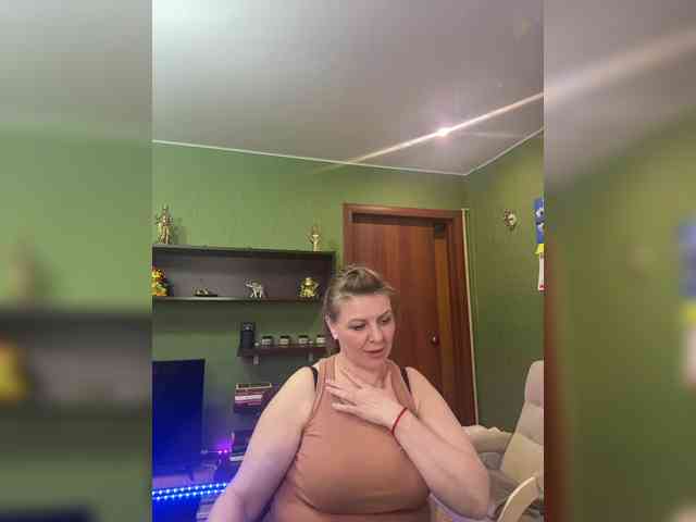 Veronika_Gold webcam