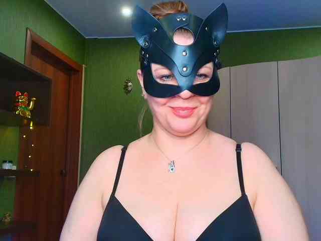Veronika_Gold webcam