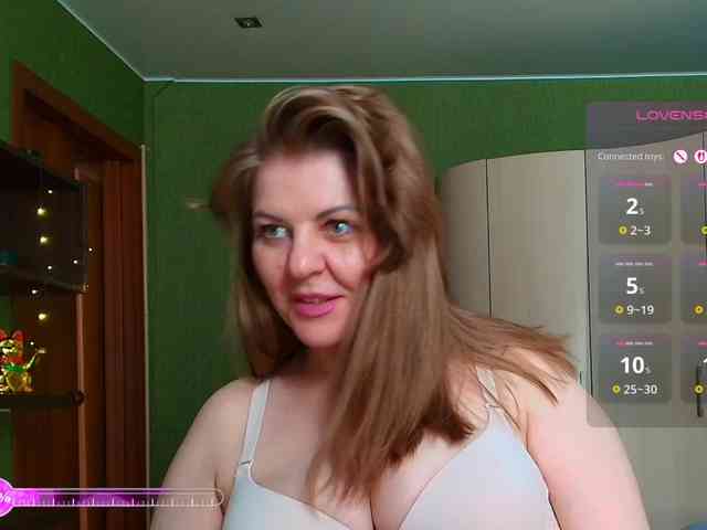Veronika_Gold webcam