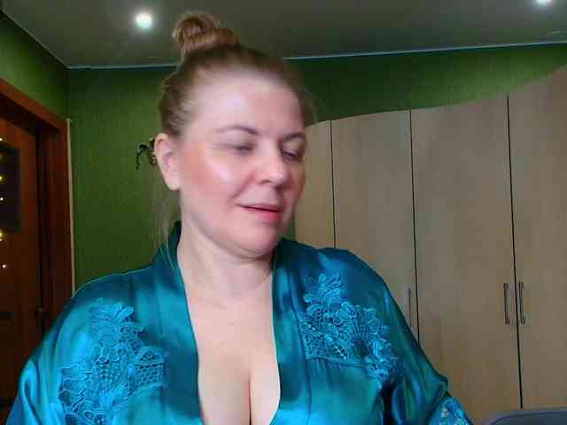 Veronika_Gold webcam