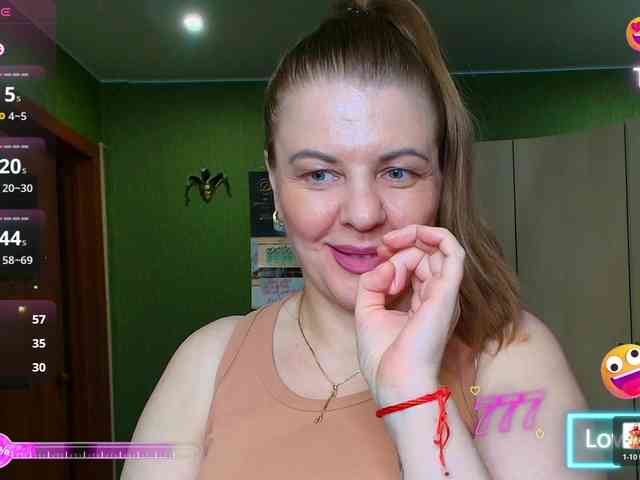 Veronika_Gold webcam