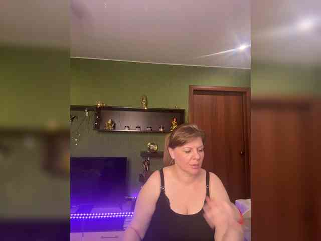 Veronika_Gold webcam