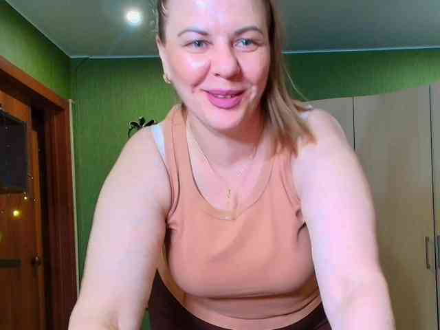 Veronika_Gold webcam