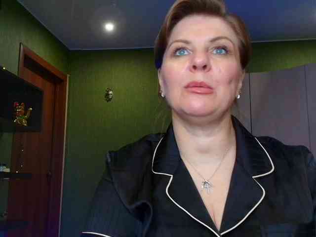 Veronika_Gold webcam
