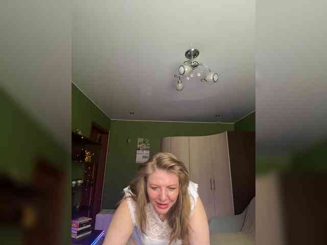 Veronika_Gold webcam
